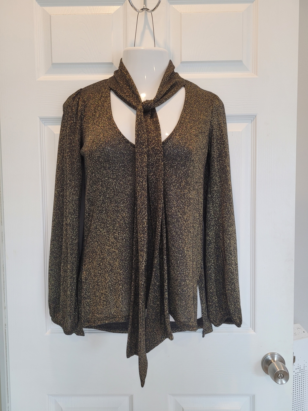 Rachel Pally Metallic Gold Tie-Neck Longsleeves Extreme Deep v-neck Shirt Sz L